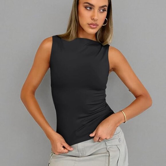 Trendy Queen Tank Top, Black *** Final Price *** - Picture 1 of 6